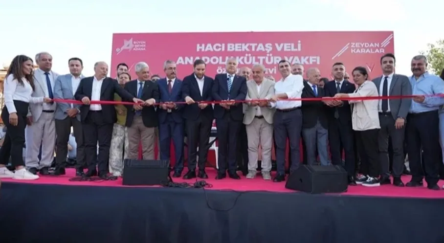 Adana'da Coşku: Hacıbektaş Veli Anadolu Kültür Vakfı Özgür Cemevi Açıldı!