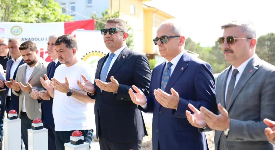 Akçakoca'da Eğitim Hamlesi: Piri Reis MTA Lisesi Yeniden Doğuyor!
