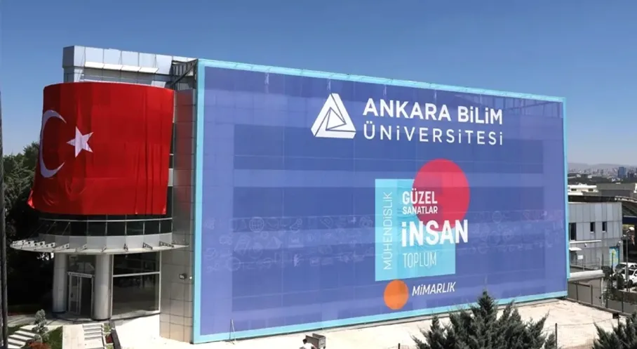 Ankara Bilim Üniversitesi'nde Mezuniyet Coşkusu: İşte Tören Programı!