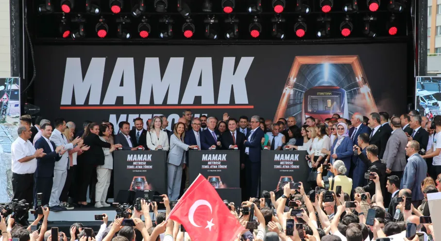 Ankara'da Ulaşım Çağı Başlıyor: Mamak Metrosu Temeli Atıldı!