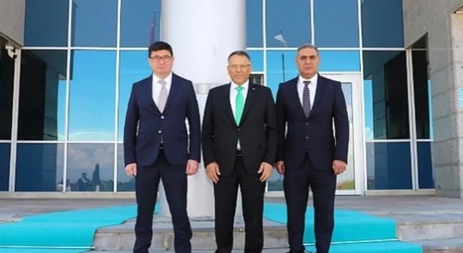 Azerbaycan Kars Başkonsolosu'ndan Iğdır Üniversitesi'ne Ziyaret: Eğitim İş Birliği Güçleniyor!