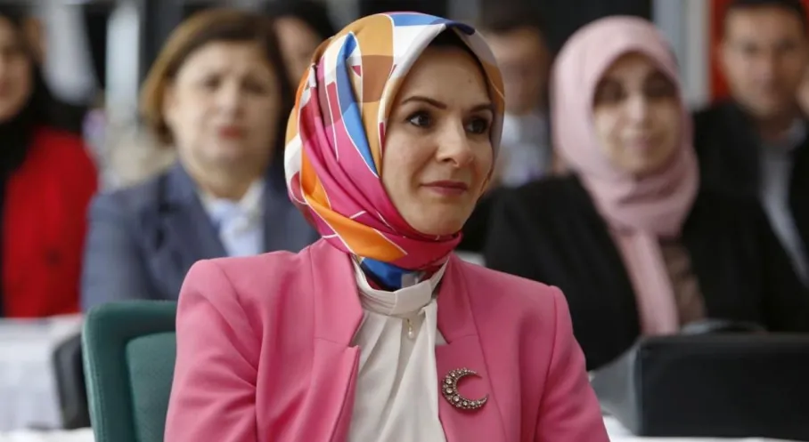 Bakan Göktaş'tan Baba-Çocuk Kampına Övgü: Aile Bağları Doğada Güçleniyor!