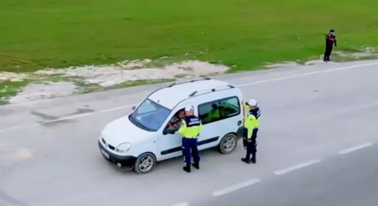 Bayram Tatilinde Emniyet Kemeri Takmayan Sürücülere Ceza Yağdı