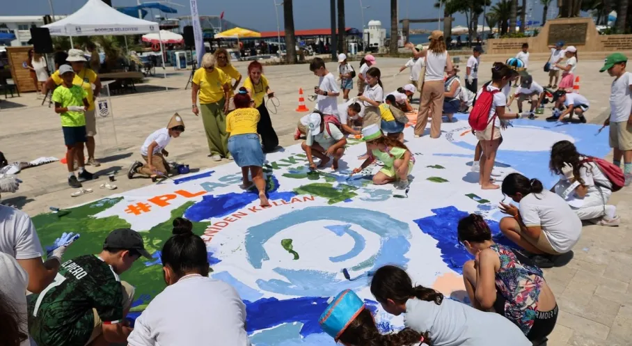 Bodrum'da Dünya Çevre Günü Coşkusu: Plastik Kirliliğine Dikkat Çekildi!