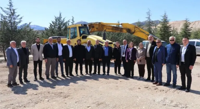 Burdur İl Genel Meclisi Başkanı ve İl Özel İdaresi Yetkililerinden Önemli Proje İncelemesi
