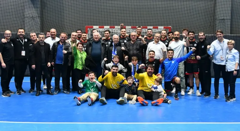 Bursa Nilüfer Belediyespor'dan Trabzon Büyükşehir Belediyespor'u 40-32 Mağlup Etti