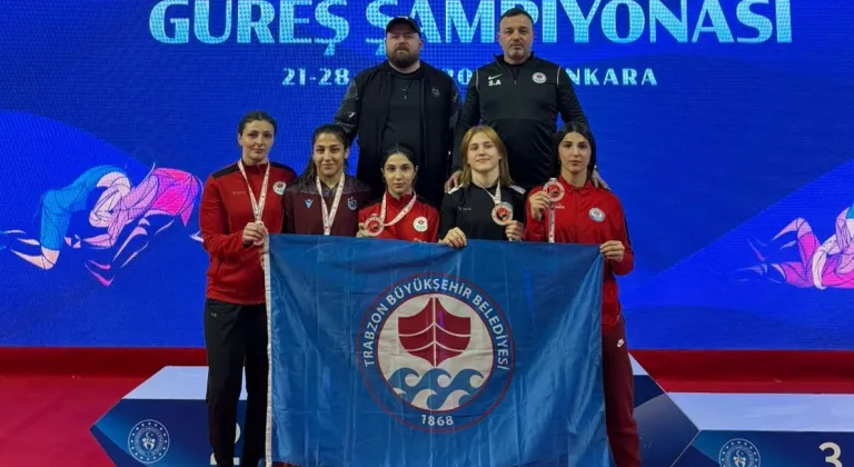 Trabzon Büyükşehir Belediyespor Kadın Güreşçileri, Türkiye Şampiyonasında Zafer Kazandı