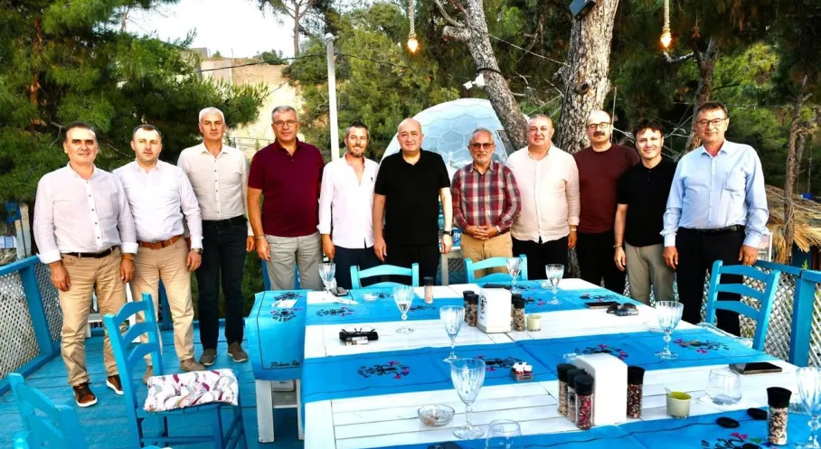 Çanakkale'de AK Parti Belediyeleri Hizmet İçin Bir Arada!