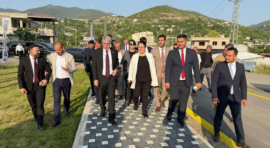 Derya Yanık'tan Hasanbeyli'ye Müjde: Millet Bahçesi Projesi Hızla Yükseliyor!