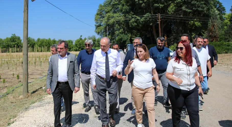 Düzce'de Tarihi An: Başkan Özlü'den Ata Tohumu Hamlesi!
