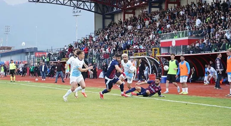 Düzcespor ve Kütahyaspor'dan Gol Düellosu! Play-Off Öncesi Beraberlik