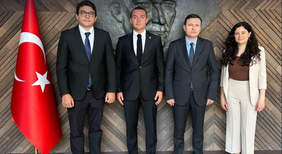 EGİAD'dan Paris Çıkarması: İş Dünyası ve Teknoloji Arenasında Önemli Adımlar