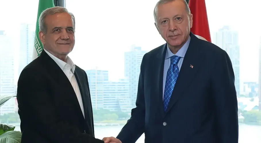 Erdoğan'dan Kritik İran Hamlesi! Pezeşkiyan ile Telefon Görüşmesi Gerçekleşti