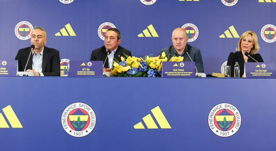 Fenerbahçe ve Adidas'tan Dev İş Birliği: 5 Yıllık İmza!