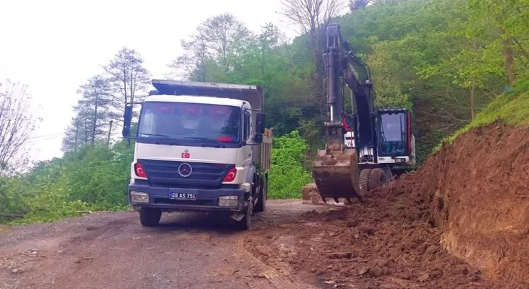 Giresun'da Köy Yolları Yenileniyor: Kışın İzleri Siliniyor!