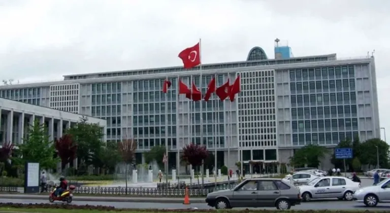 İBB Yolsuzluk Soruşturmasında Çarpıcı İddia: Gayriresmi Ücretler Farazi Sözleşmelerle Tahsil Edildi
