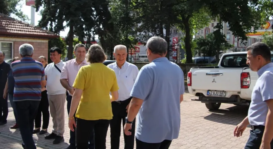 Isparta Tarım'da Bayram Coşkusu: Müdürlük Personeli Bir Araya Geldi!