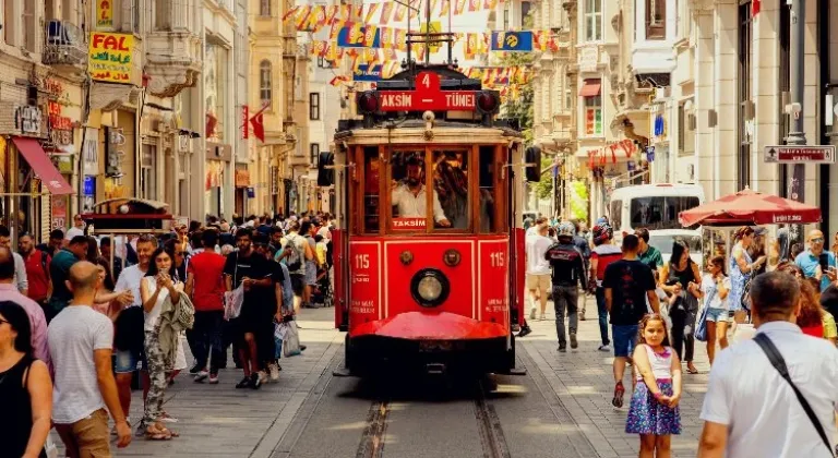 İstanbul, En Fazla Göç Alan ve Veren İl Oldu!