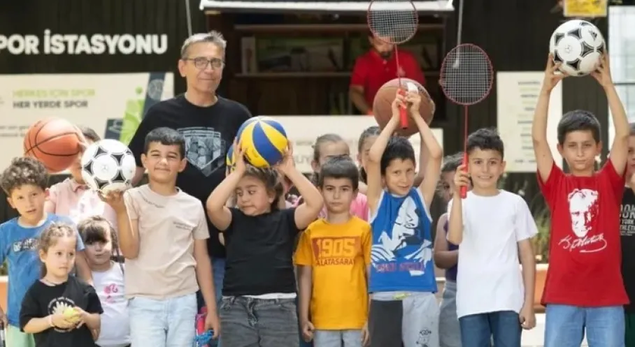 İzmir'de Spor Devrimi: Bornova'ya Yeni Spor İstasyonu Açıldı!