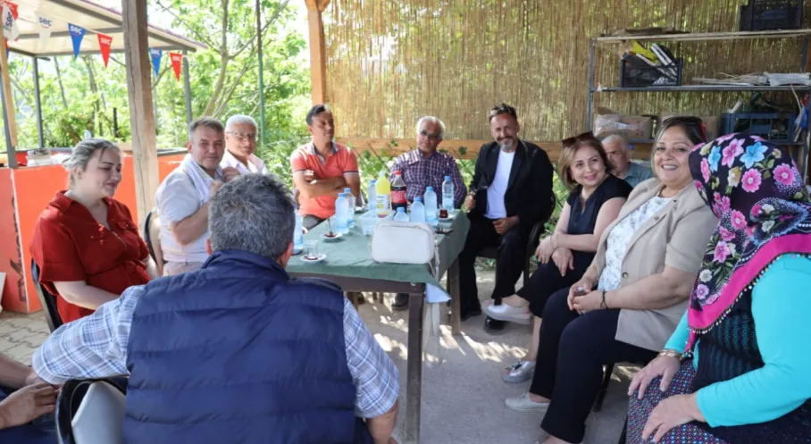 İzmit Belediyesi Kurban Bayramı'nda Köyleri Unutmadı! Vatandaşlarla Bayramlaştı