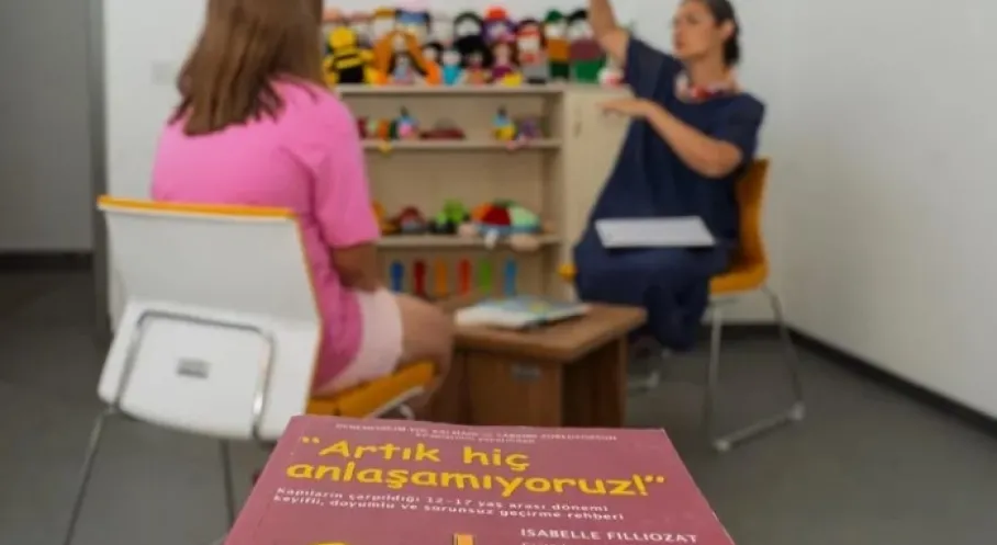 İzmir'de Ücretsiz Psikolojik Destek! İZSEM'den Müjde!
