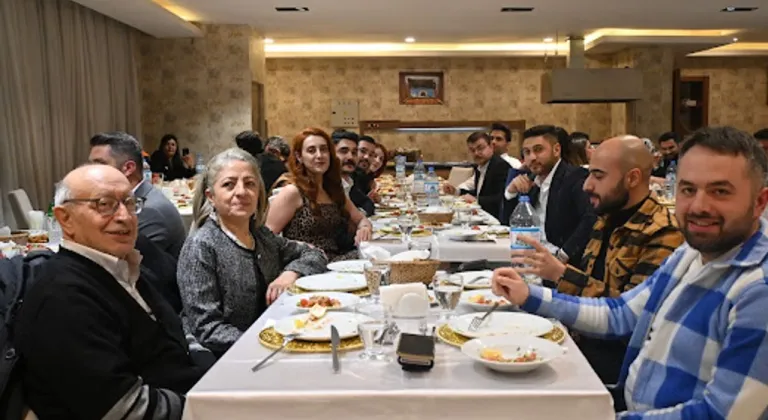 Kars Barosu'nda Avukatlar Günü Coşkusu