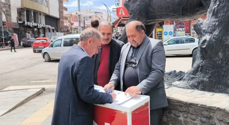 Kars'ta CHP'den İmamoğlu İçin Şok İmza Kampanyası! Erken Seçim Çağrısı!