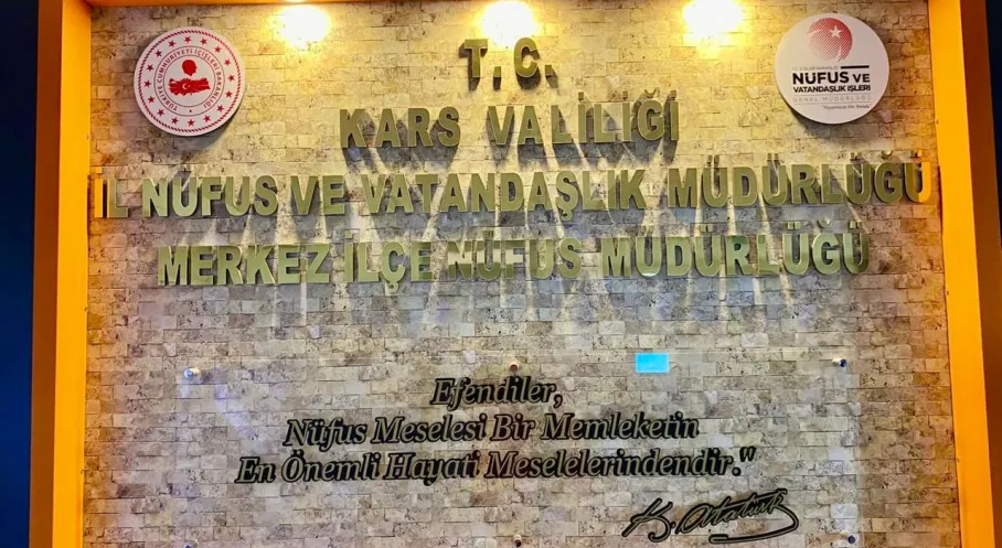 Kars'ta LGS Heyecanı: Nüfus Müdürlükleri Pazar Günü Açık!