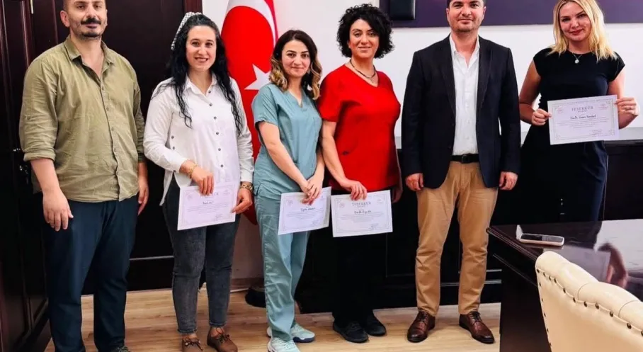 Kars'ta Organ Bağışı Kahramanları Ödüllendirildi! Hayat Kurtaran Dokunuş