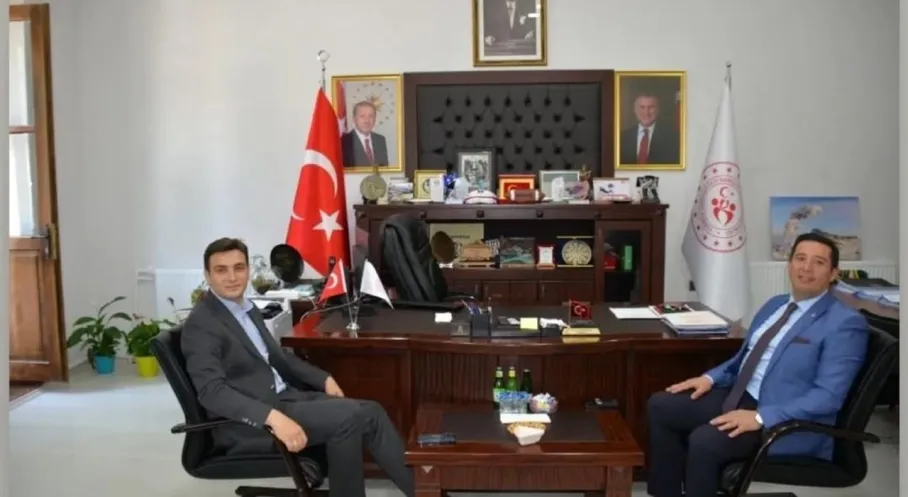 Kars'ta Sürpriz Ziyaret: Vali Yardımcısı Güzel'den Gençlik ve Spor Müdürü Başköylü'ye Destek Mesajı!