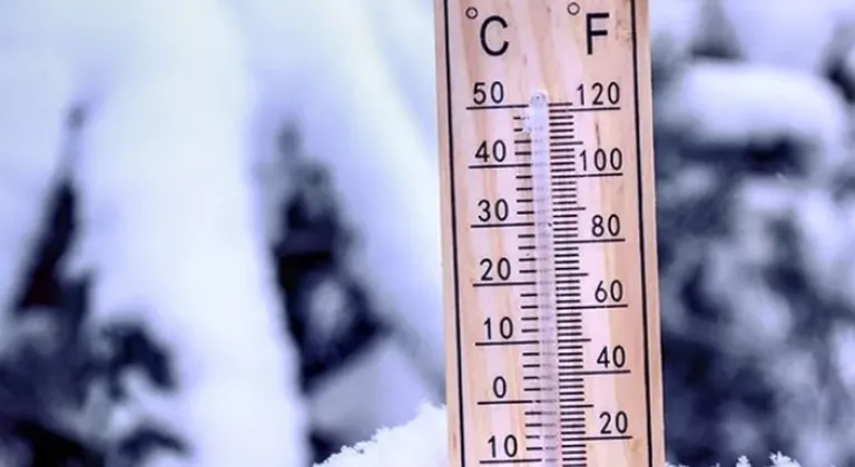 Kayseri Şokta: Nisan Ayında -18 Derece! Rekor Soğuk Alarmı