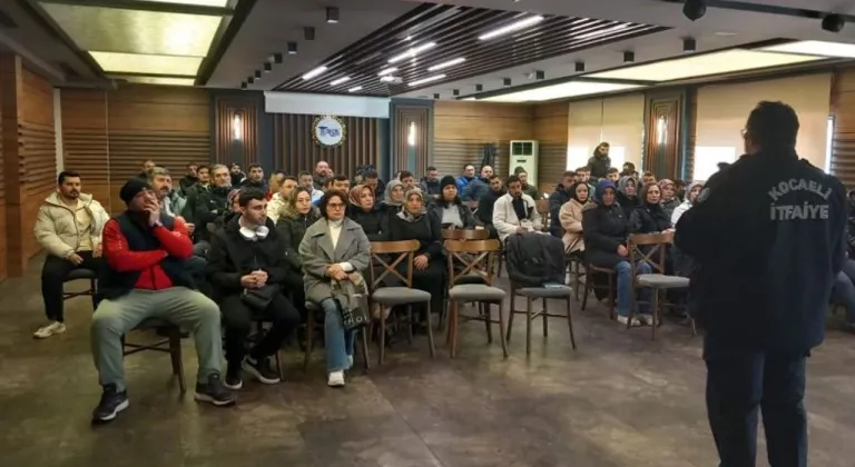 Kocaeli Büyükşehir İtfaiyesi, Tesis Personellerine Önemli Yangın Eğitimi Verdi