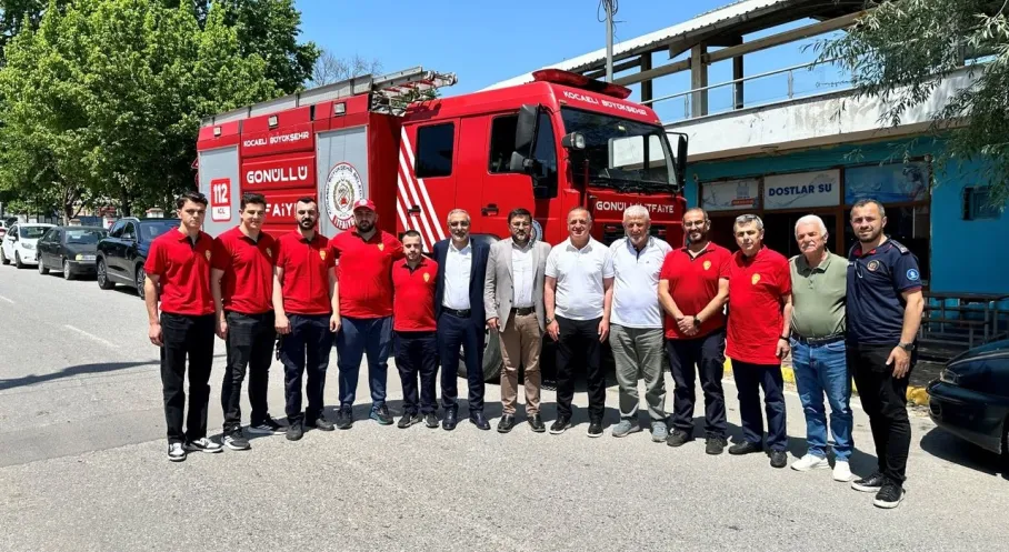 Kocaeli'de Gönüllü İtfaiyecilere Moral Ziyareti: 45 Olayda Kahramanlık Destanı!