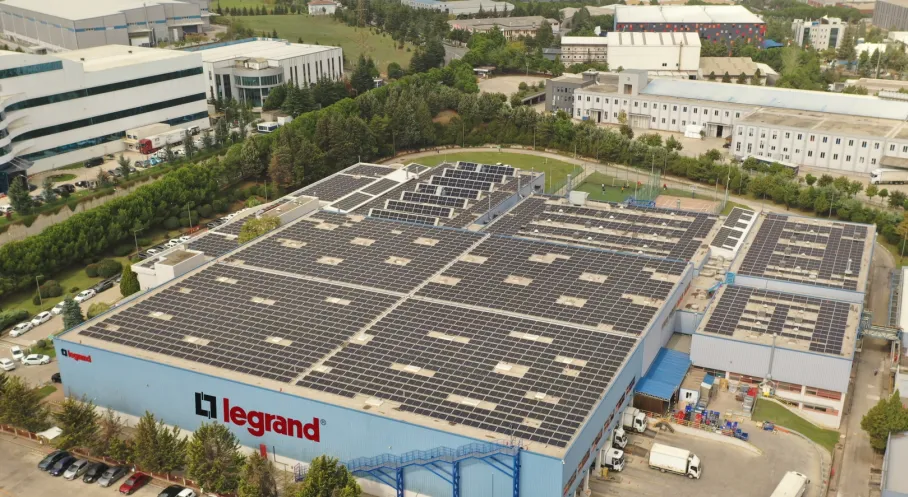 Legrand Elektrik İSO 500'de Zirvede! Dev Yatırımla Büyümeye Devam