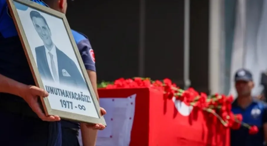 Manisa Yasta: Başkan Ferdi Zeyrek'e Duygusal Veda!