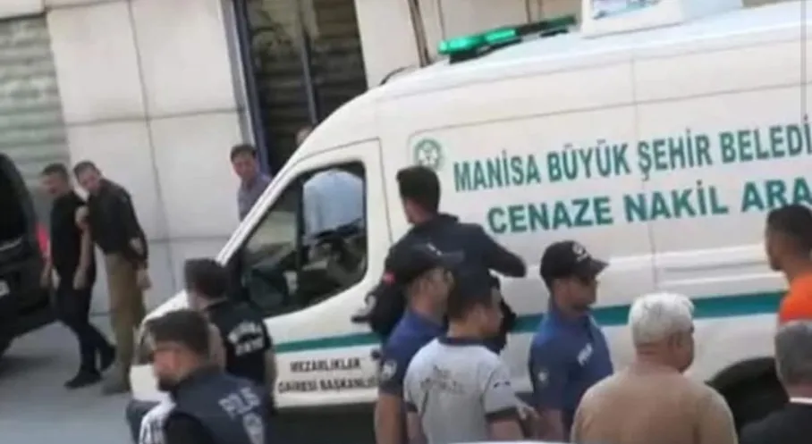 Manisa Yasta: Başkan Ferdi Zeyrek'in Cenazesi Hastaneden Alındı!