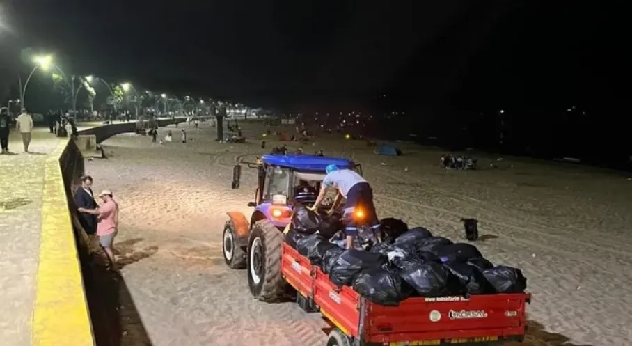 Kocaeli'de Bayram Temizliği: Mavi Bayraklı Sahiller Pırıl Pırıl!