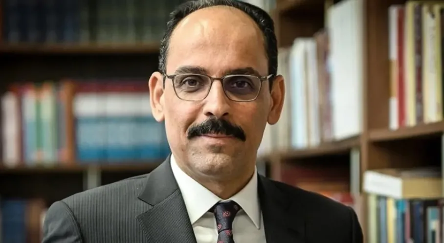 MİT Başkanı Kalın'dan Gençlere 19 Mayıs Mesajı: 'Türkiye Yüzyılı Sizin Omuzlarınızda!'