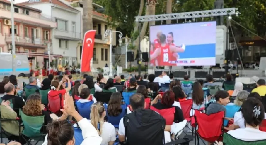 Mudanya'da Filenin Sultanları Zaferi Coşkuyla Kutlandı! Milli Heyecan Dorukta!