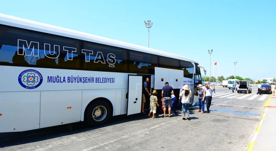 Muğla'da Havalimanı Taşımacılığında Rekor! MUTTAŞ 2025'te 200 Bin Yolcuyu Aştı