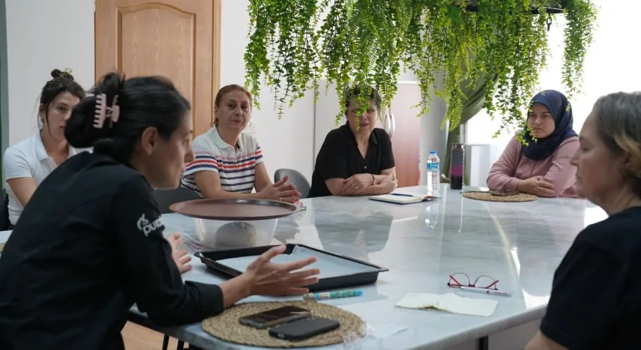 Muğla'da Kadın Dayanışması Mesleğe Dönüşüyor! Kadın Yaşam Merkezi'nden İlham Veren Girişim