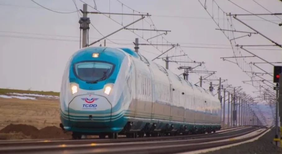 Hızlı Tren Müjdesi! 8 Milyon Kişi Daha Raylarda Konfora Kavuşuyor