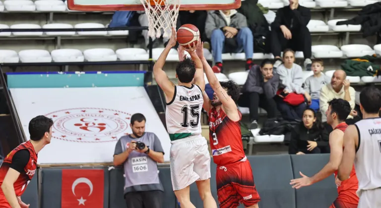 Sakarya Büyükşehir Basketbol Takımı Beylikdüzü'nü Evinde Ağırlıyor