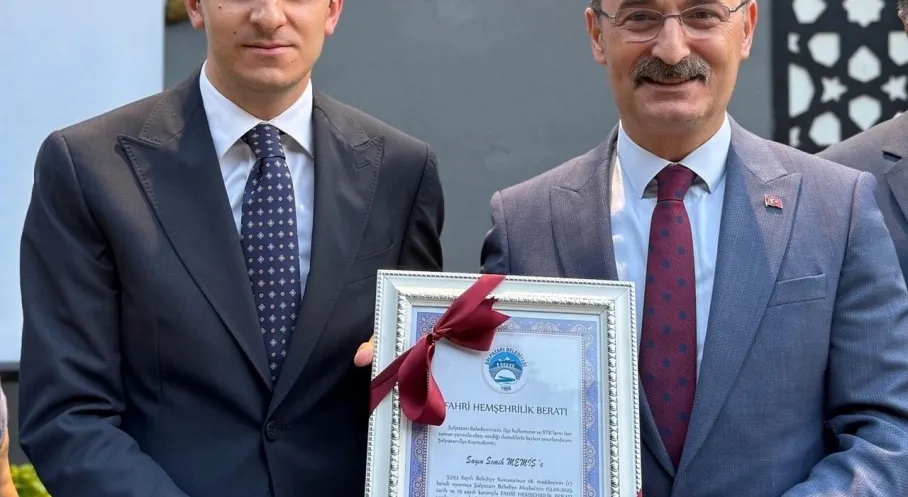 Şalpazarı'nda Duygusal Uğurlama: Kaymakam Memiş'e Beratla Veda!