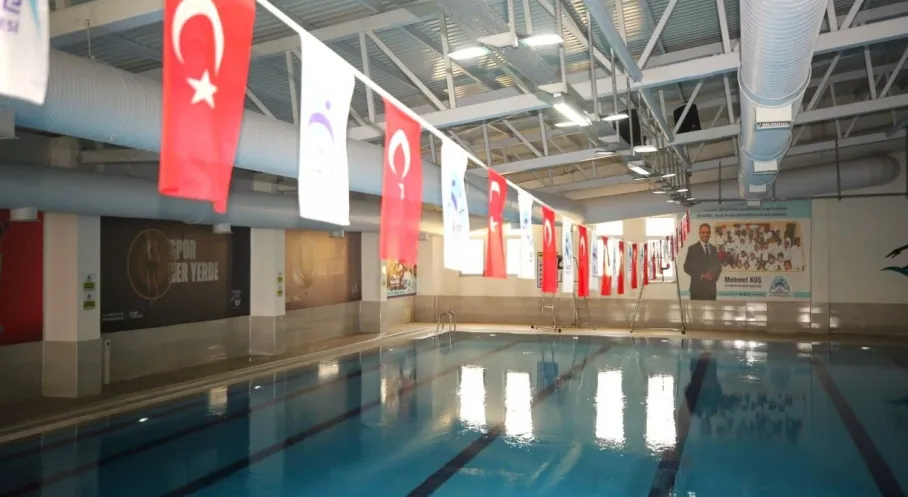 Şanlıurfa Eyyübiye'de Yarı Olimpik Havuz Sezonu Açılıyor! İşte Detaylar