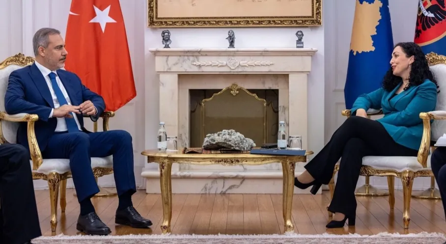 Son Dakika: Bakan Fidan ve Kosova Cumhurbaşkanı Osmani Tiran'da Kritik Bir Araya Geldi!
