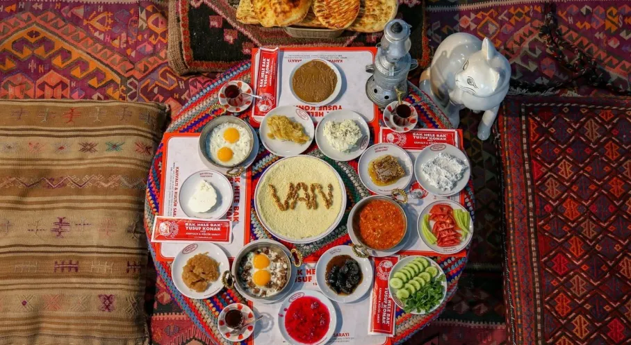 Son Dakika: Van Kahvaltısı Dünyanın Zirvesinde! TasteAtlas'tan Büyük Ödül
