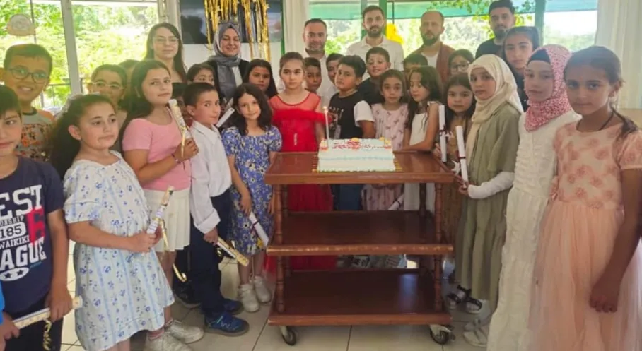 Sütçüler'de Mezuniyet Coşkusu! Başkan Yurdabak'tan Öğrencilere Tebrik Yağmuru
