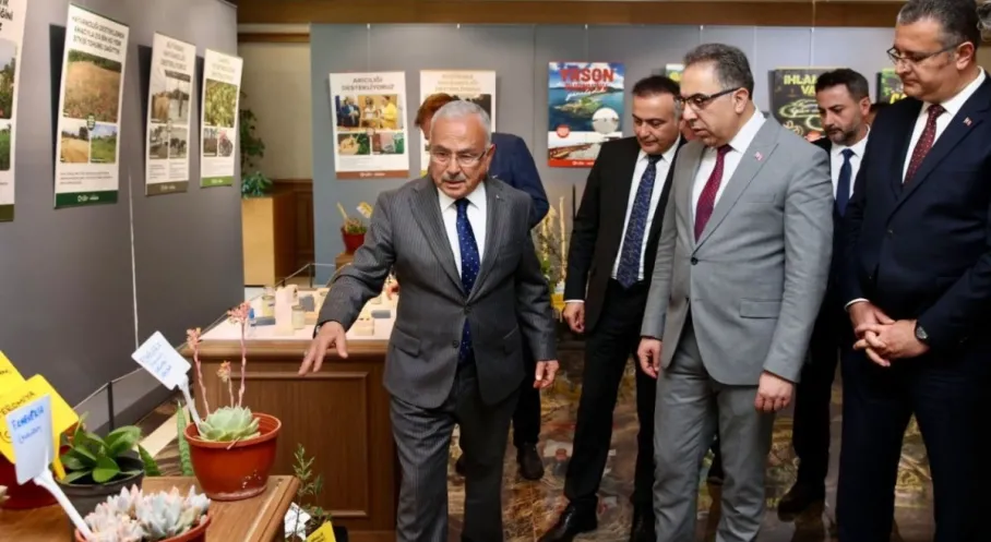 Son Dakika: Bakan Yardımcısı Gümen'den Ordu Büyükşehir Belediyesi'ne Ziyaret!
