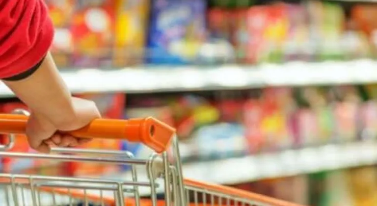 Ticarette Yükseliş Devam Ediyor: Toptan ve Perakende Satışlar Artıyor